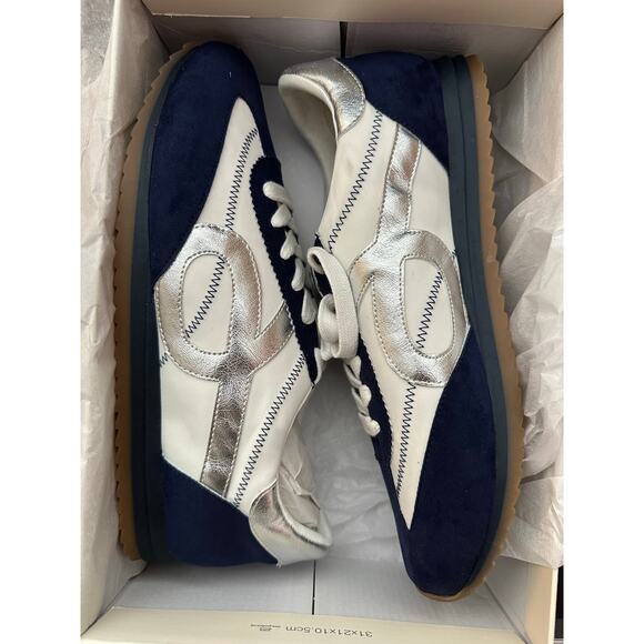 On 34th Shoes - *NWT* Madison Colorblock Lace-Up Women Sneakers - Size 11